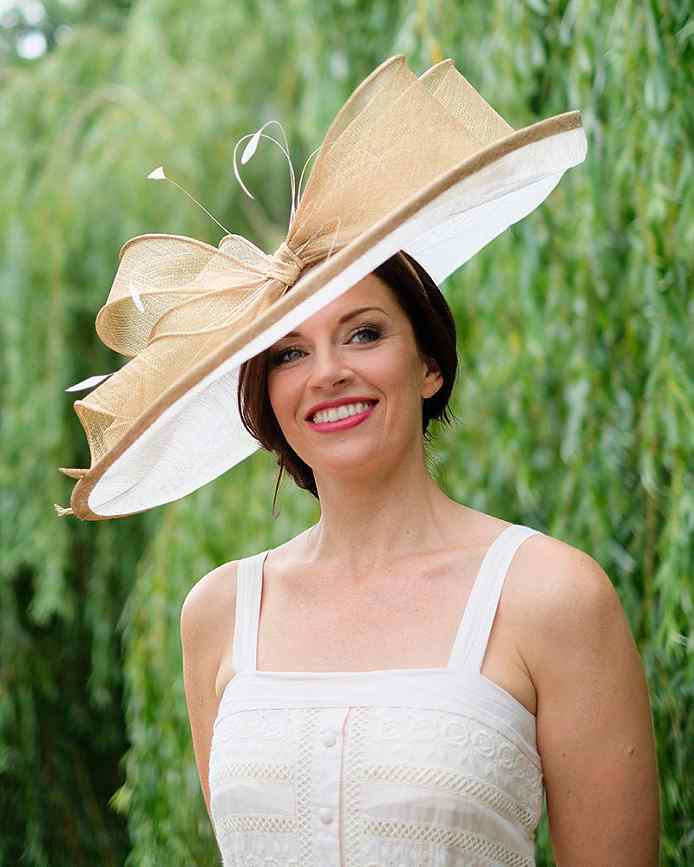 traditional wedding hats